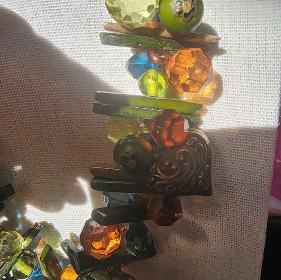 Boho Green, Brown,Blue beads w wood and hearts choker necklace - Picture 7 of 8